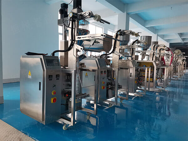 全自動醬料包裝機(jī)廠家設(shè)備實拍