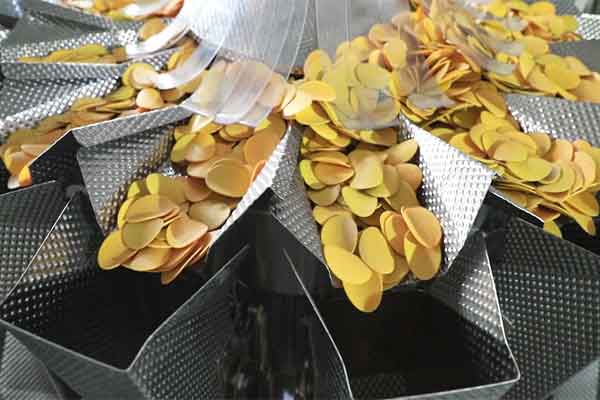 全自動定量稱重包裝機(jī)配套的電子組合秤