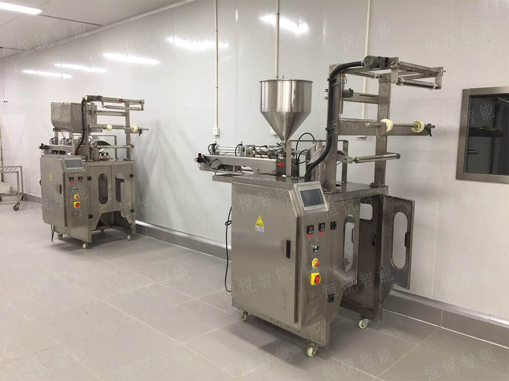大型立式全自動醬料包裝機械設備