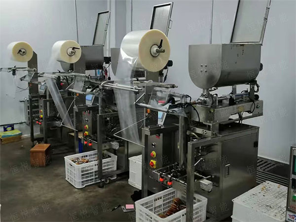 智能化全自動醬料包裝機，食品生產(chǎn)之所需