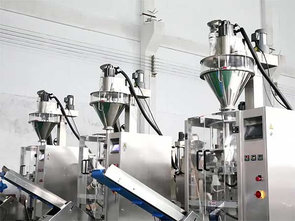 全自動(dòng)粉劑包裝機(jī)是集機(jī)械、電氣、光學(xué)等為一體的機(jī)電設(shè)備