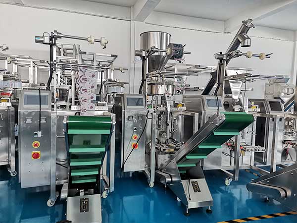 小型立式量杯計(jì)量的全自動顆粒包裝機(jī)