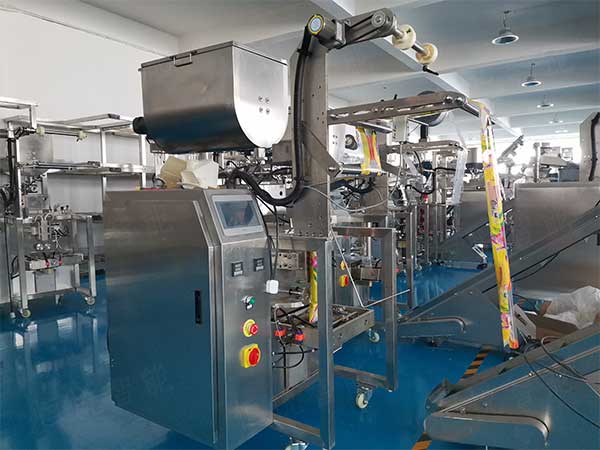 液體食品醬料包裝機(jī),一機(jī)多用經(jīng)濟(jì)實(shí)用