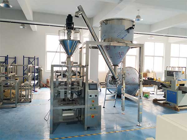 全自動(dòng)粉末涂料包裝機(jī)可滿(mǎn)足10克-5公斤分散粉末的自動(dòng)定量包裝