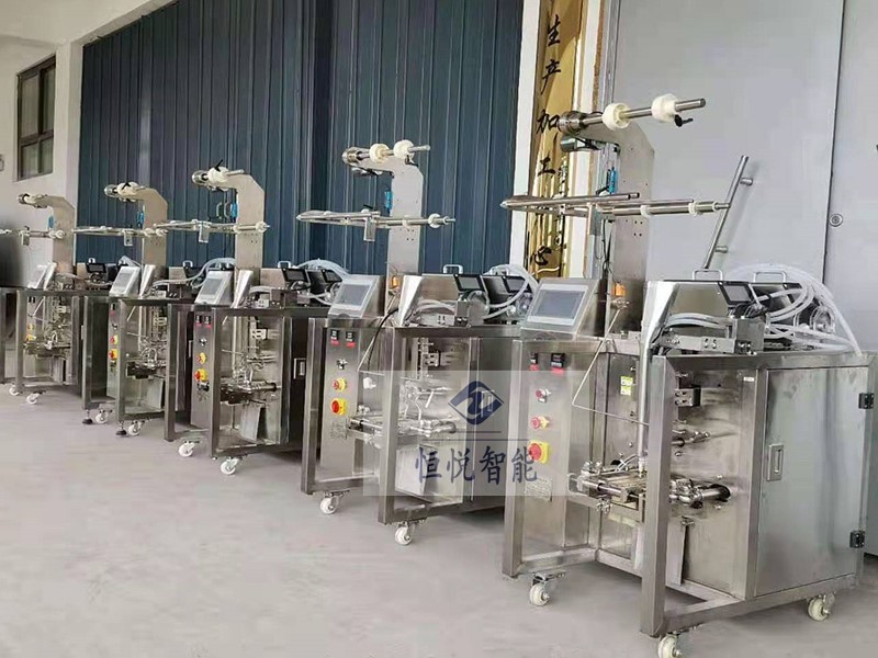 全自動液體包裝機(jī)300Y 全自動液體包裝機(jī)300Y